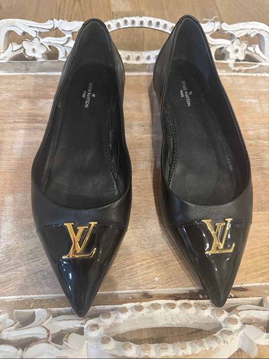 Louis Vuitton Shoes - Louis Vuitton Black Leather Pointed Toe Flats with Gold LV Emblem